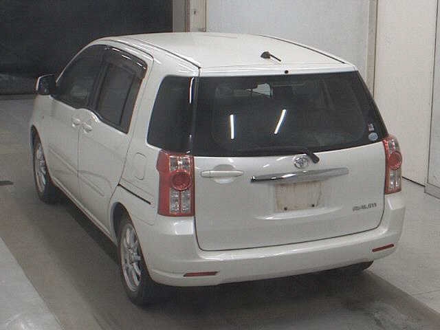 TOYOTA RAUM