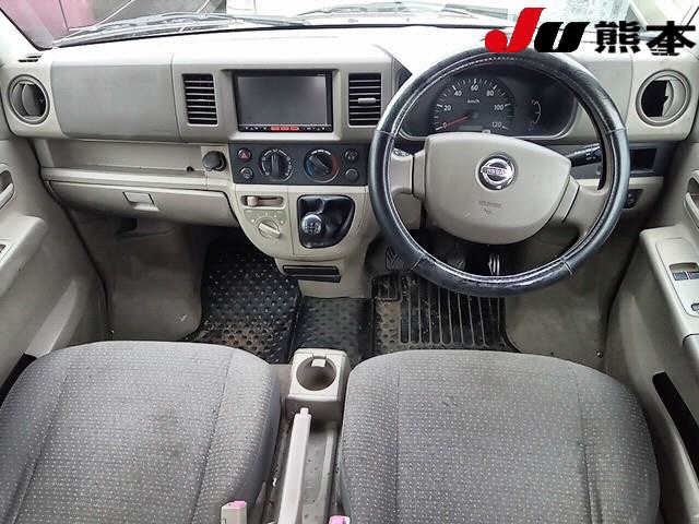 NISSAN NV100 CLIPPER