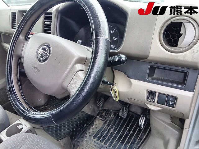 NISSAN NV100 CLIPPER