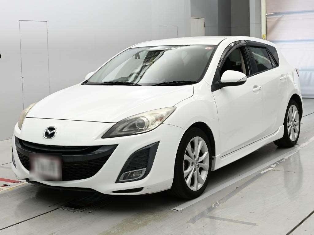MAZDA AXELA