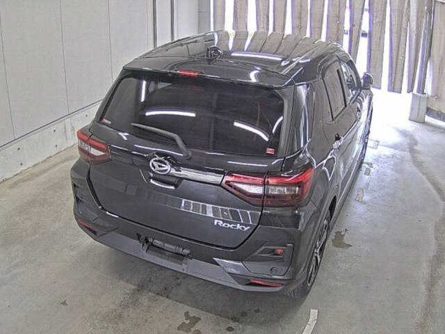 DAIHATSU ROCKY