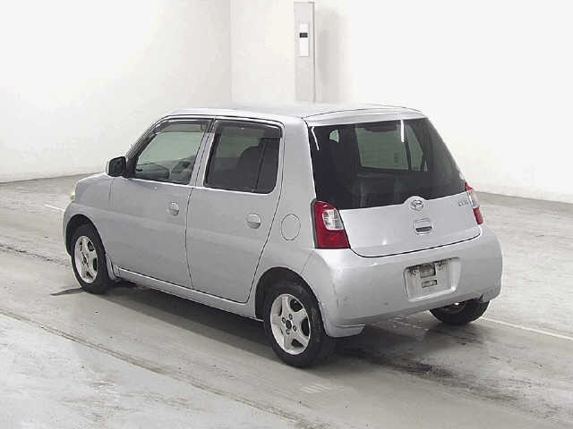 DAIHATSU ESSE