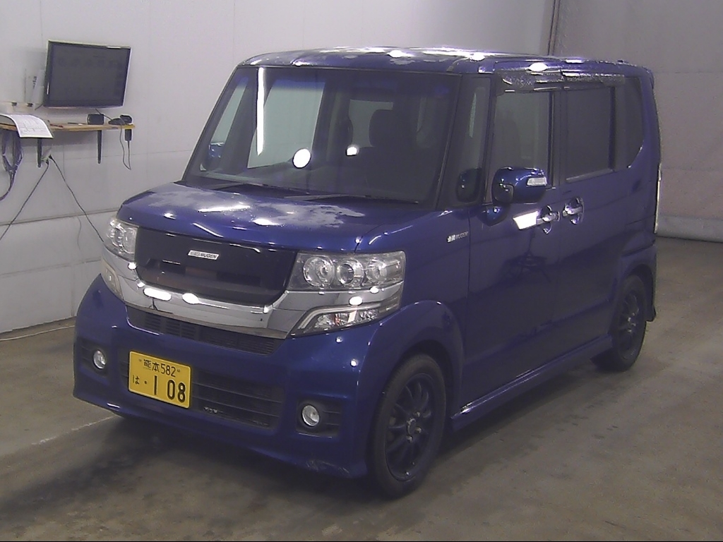 HONDA N-BOX