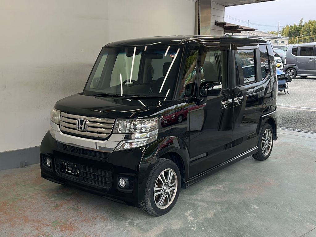 HONDA N-BOX