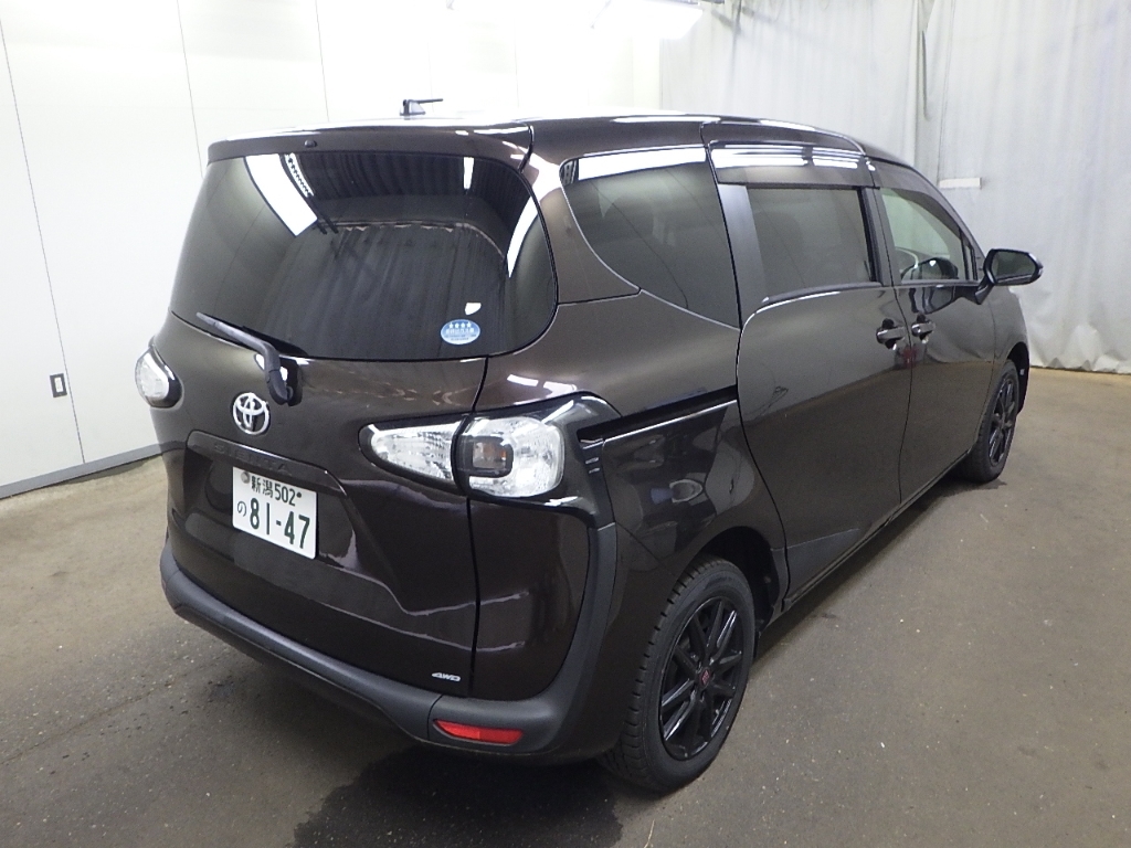 TOYOTA SIENTA