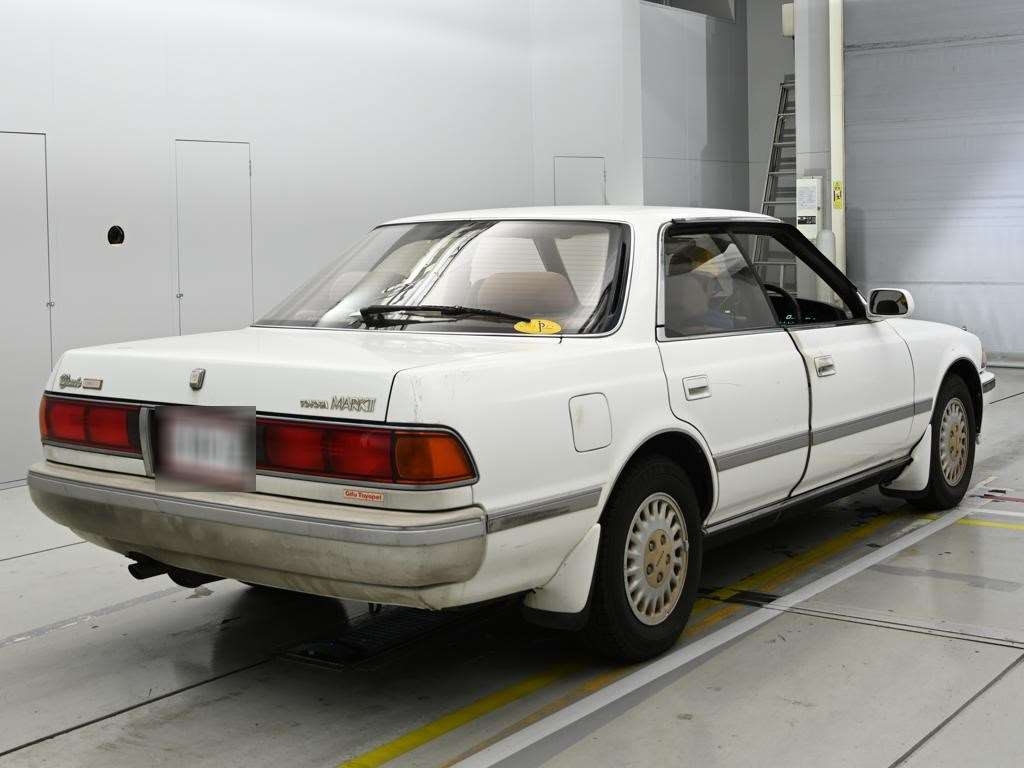 TOYOTA MARK II