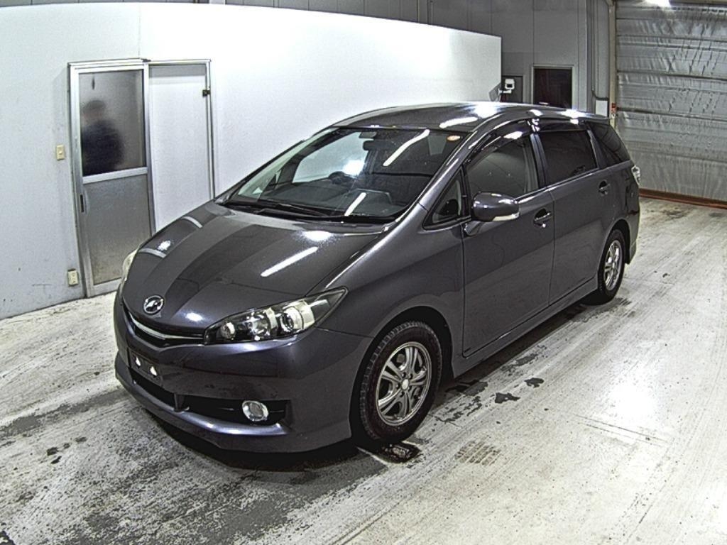 TOYOTA WISH