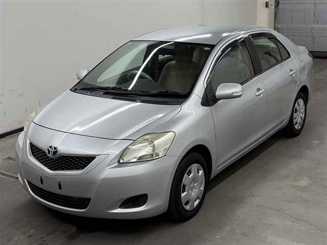 TOYOTA BELTA