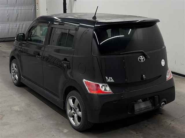 TOYOTA BB