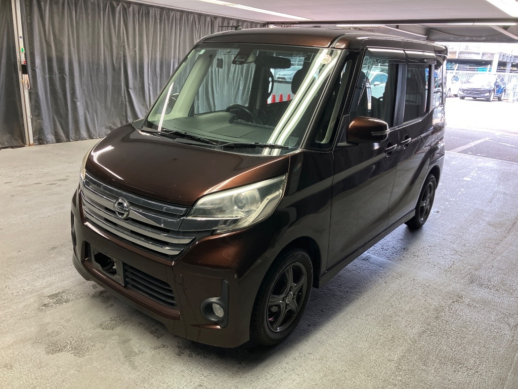 NISSAN DAYZ ROOX