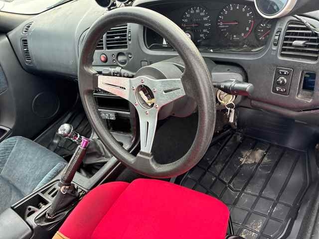 NISSAN SKYLINE