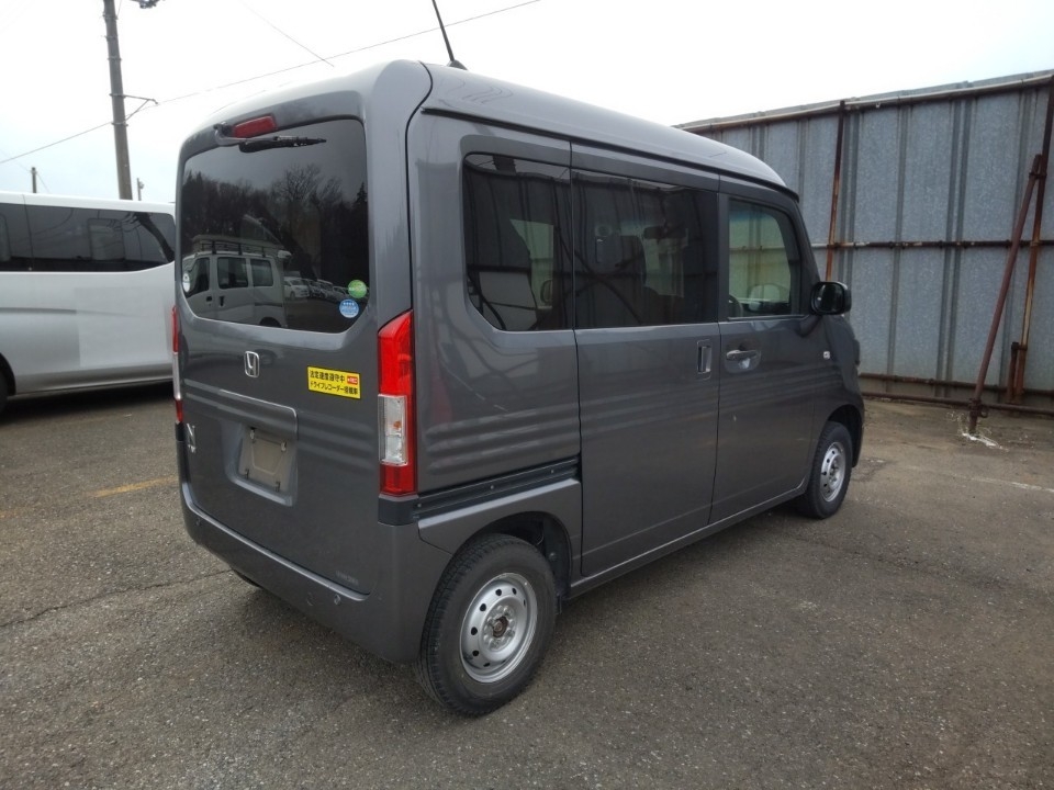 HONDA N-VAN