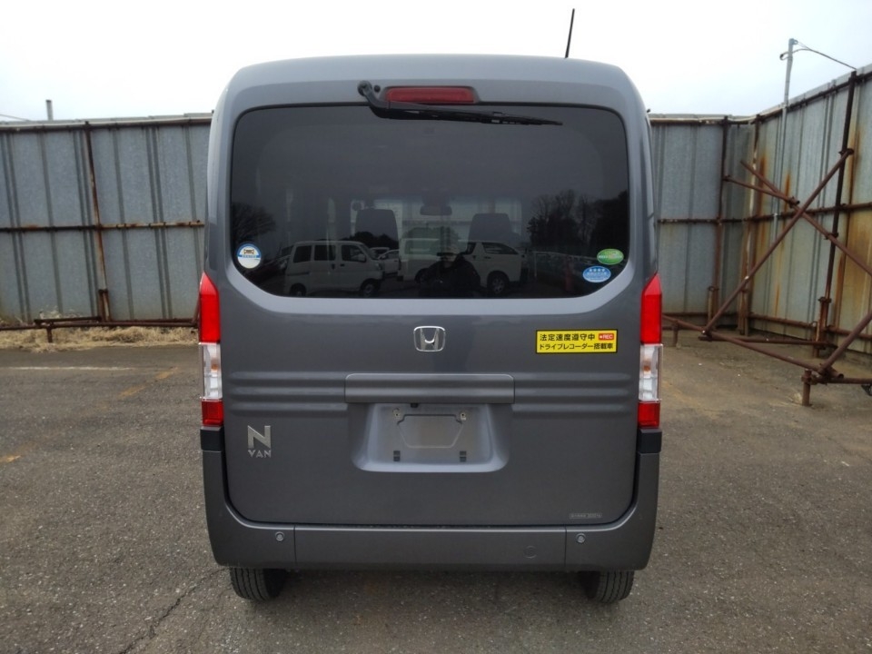 HONDA N-VAN