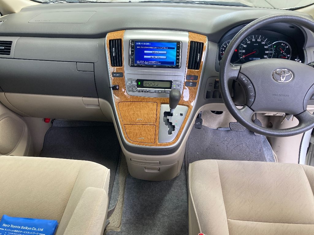 TOYOTA ALPHARD