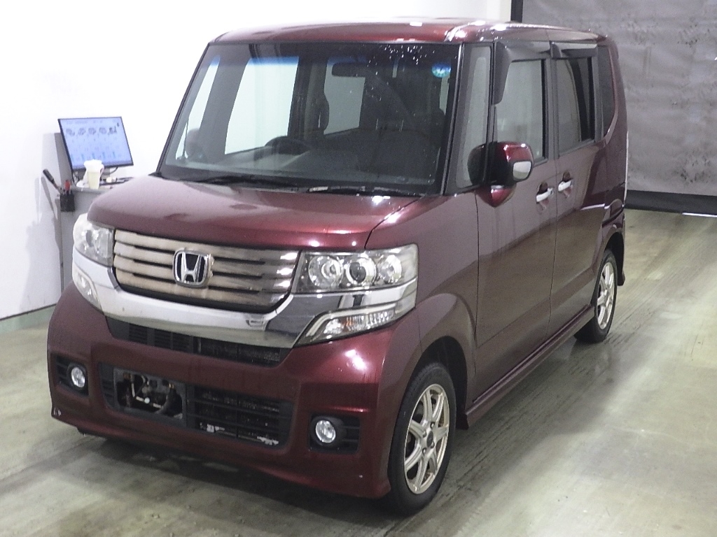 HONDA N-BOX