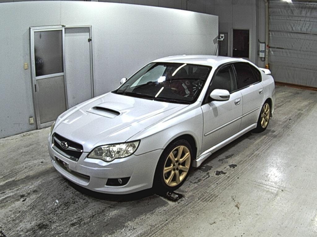 SUBARU LEGACY B4
