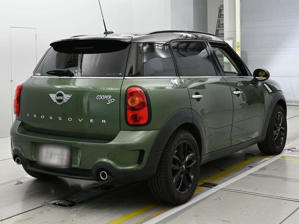MINI CROSSOVER