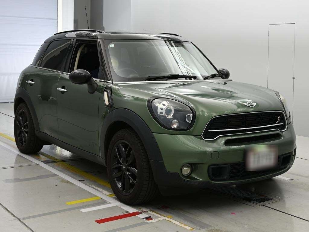 MINI CROSSOVER
