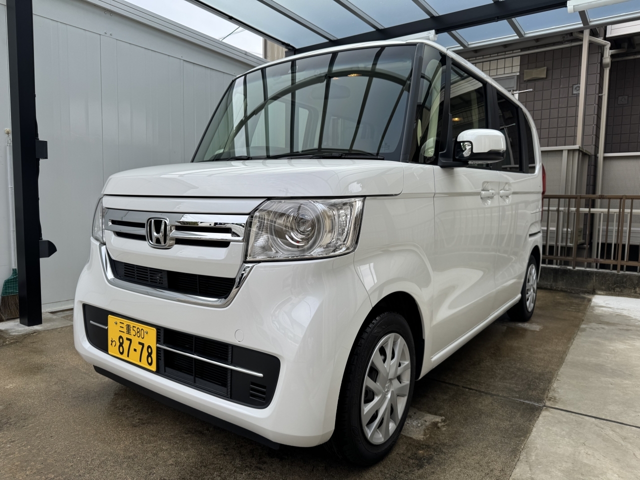 HONDA N-BOX