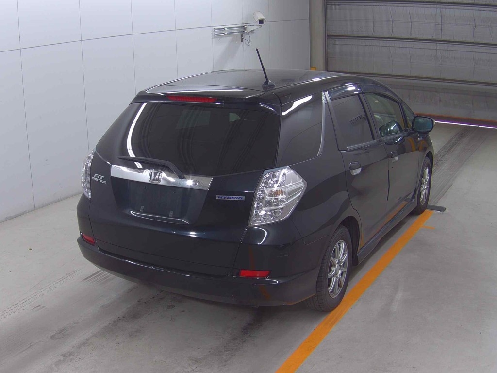 HONDA FIT SHUTTLE