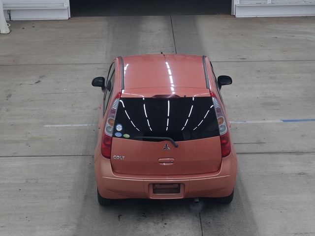 MITSUBISHI COLT