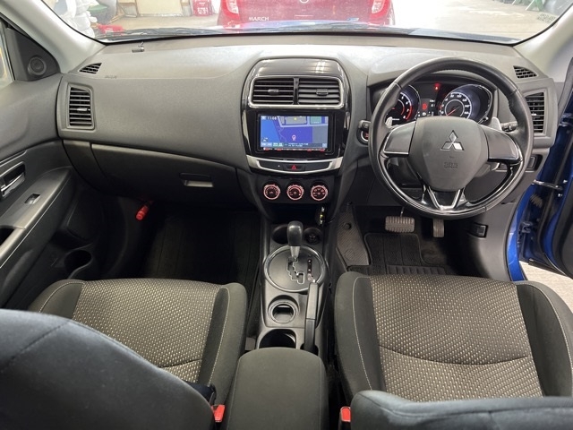 MITSUBISHI RVR