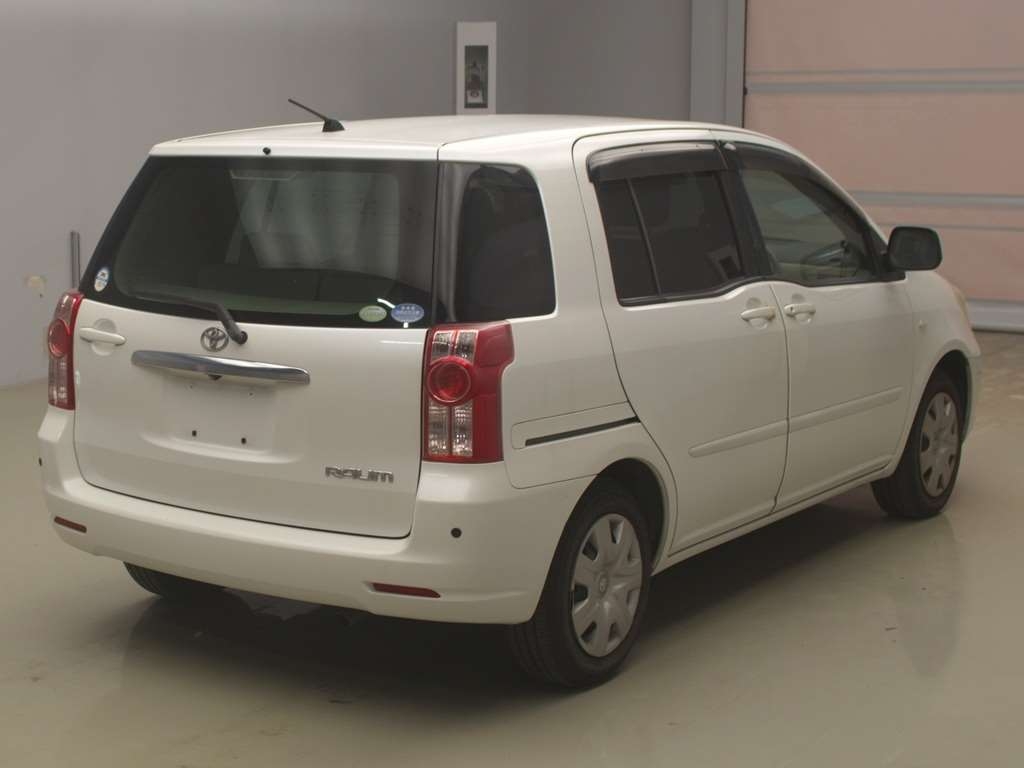 TOYOTA RAUM