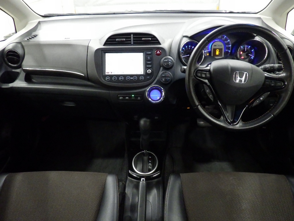 HONDA FIT SHUTTLE