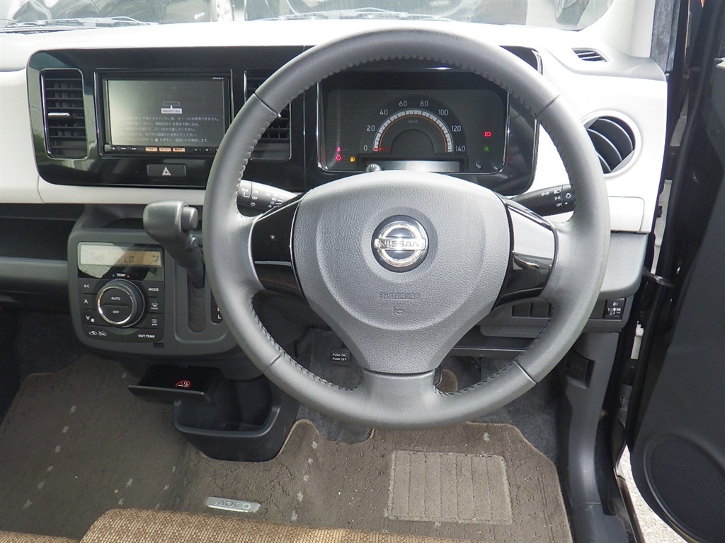 NISSAN MOCO