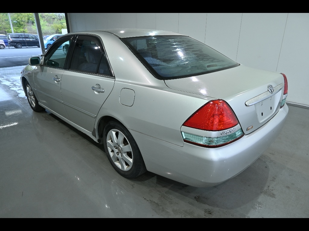 TOYOTA MARK II