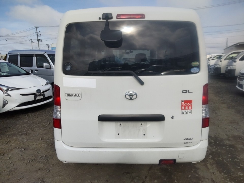 TOYOTA TOWN ACE