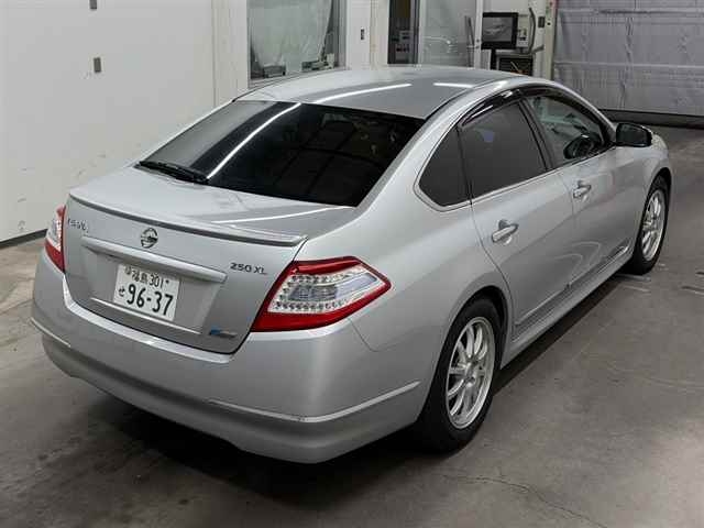 NISSAN TEANA