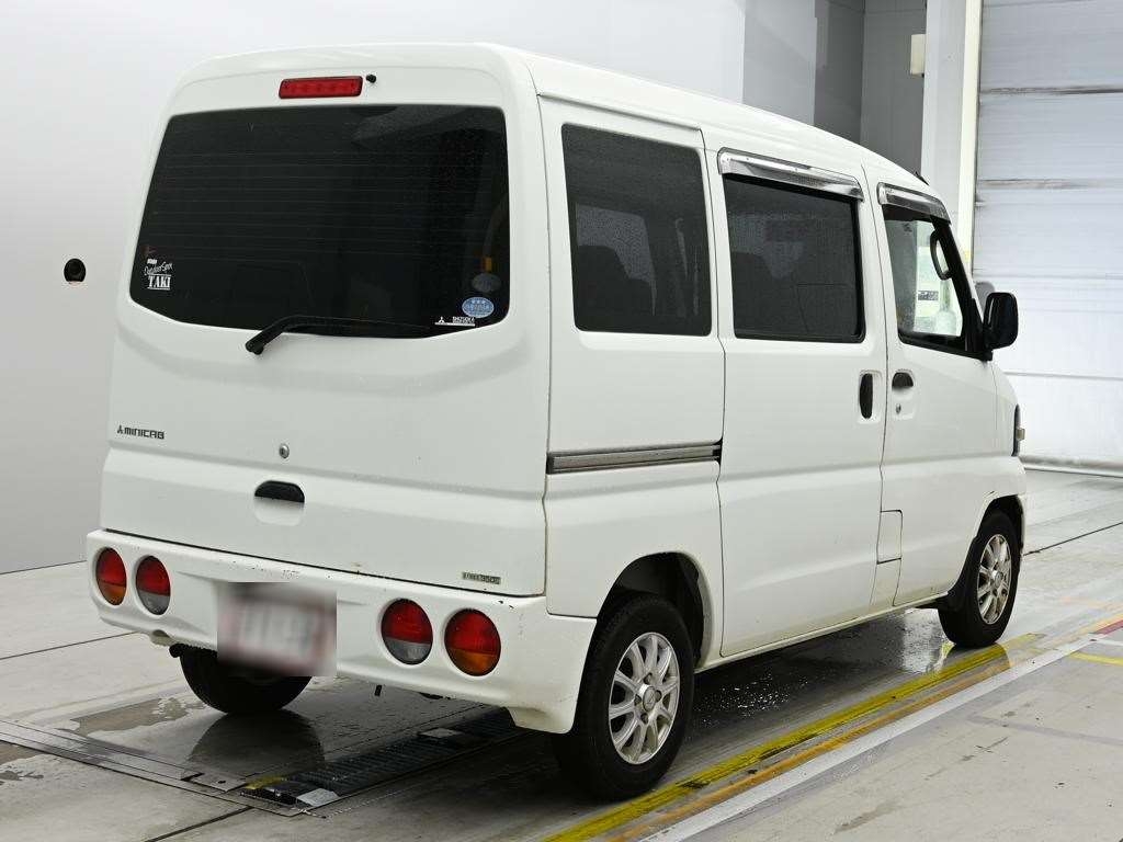 MITSUBISHI MINICAB