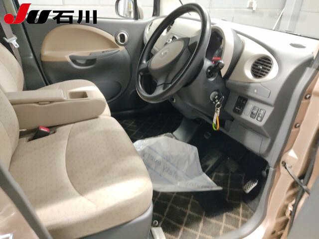 DAIHATSU MOVE LATTE