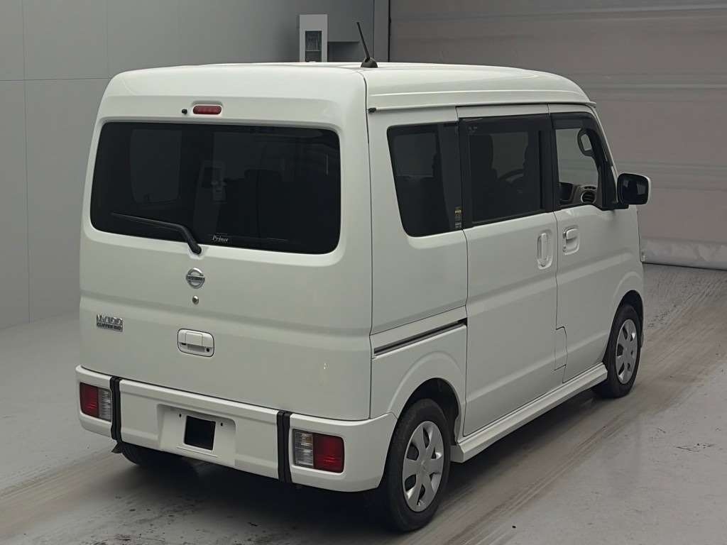 NISSAN NV100 CLIPPER