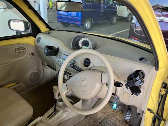 DAIHATSU ESSE
