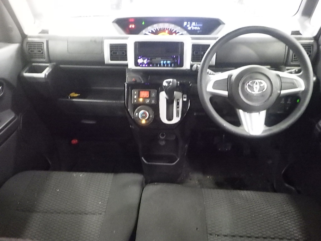 TOYOTA PIXIS MEGA