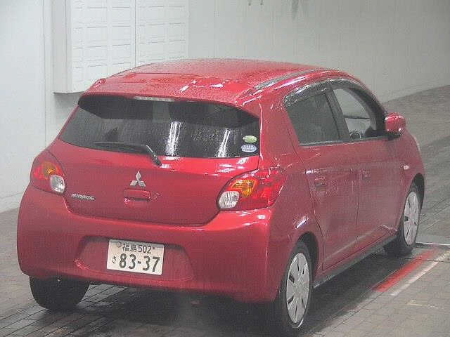 MITSUBISHI MIRAGE