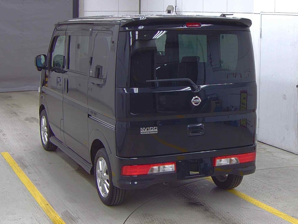NISSAN NV100 CLIPPER