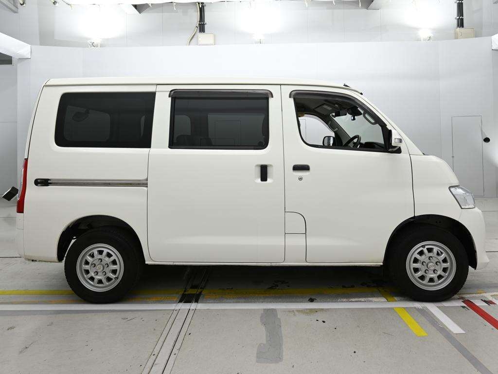 TOYOTA TOWN ACE