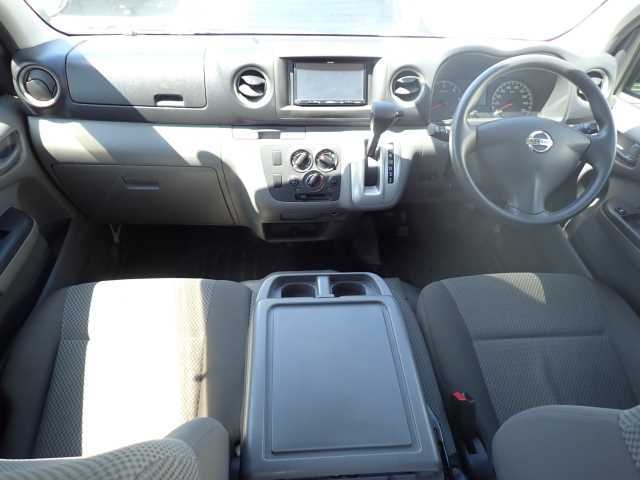 NISSAN NV350 CARAVAN