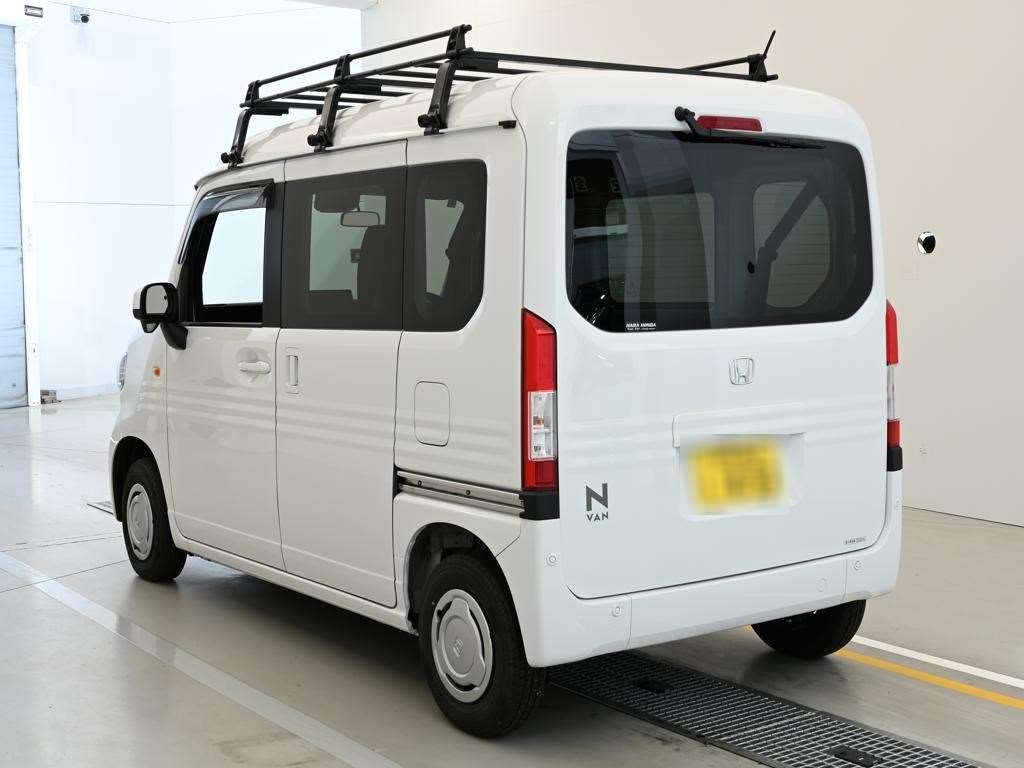 HONDA N-VAN