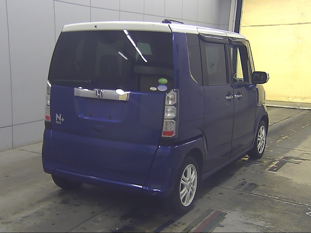 HONDA N-BOX+