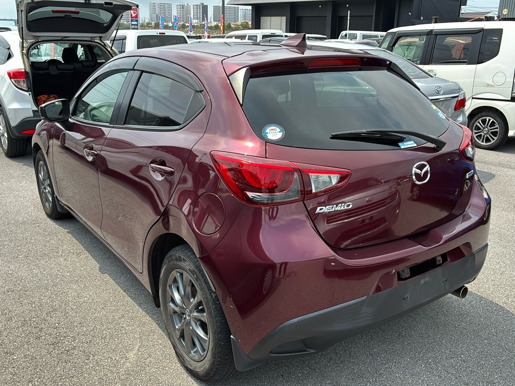 MAZDA DEMIO