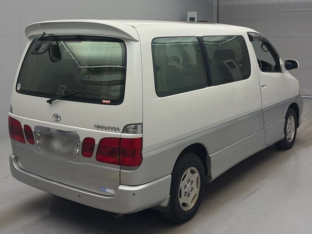 TOYOTA GRANVIA