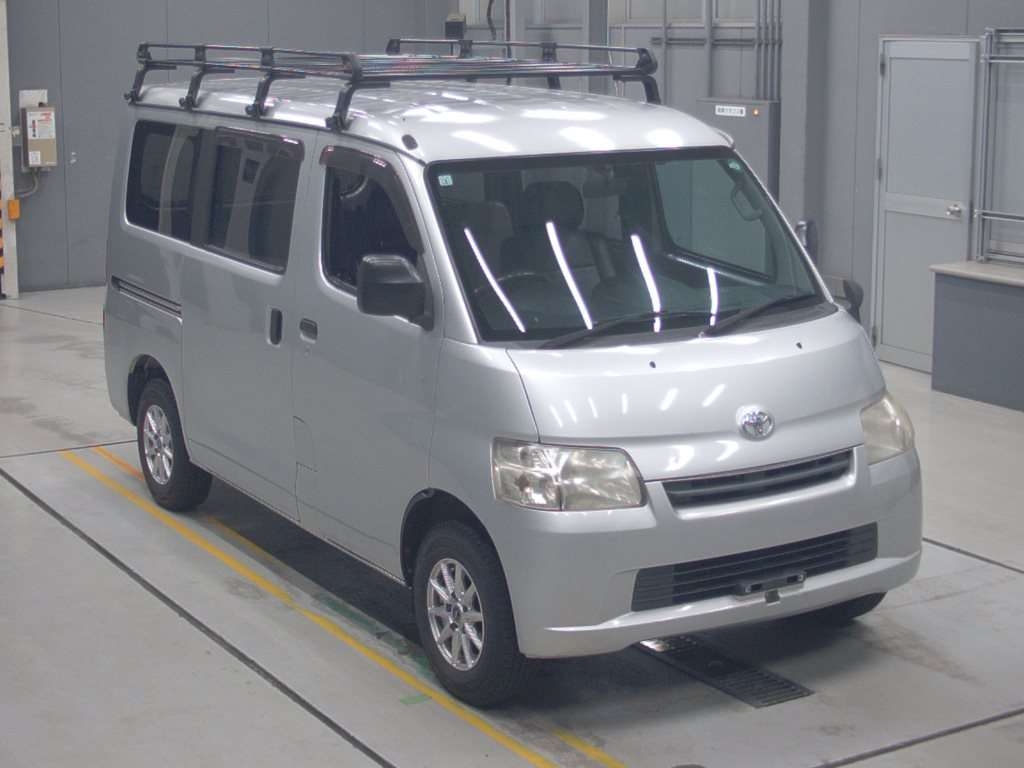 TOYOTA LITE ACE