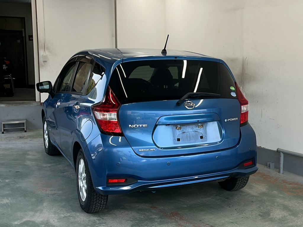 NISSAN NOTE