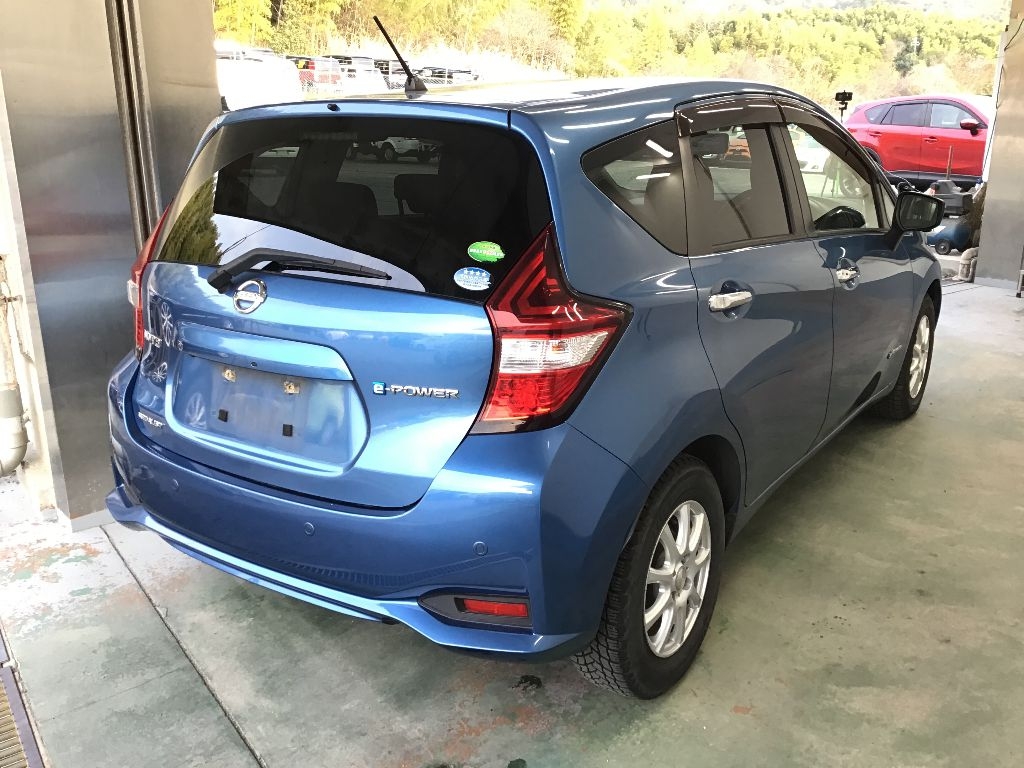 NISSAN NOTE