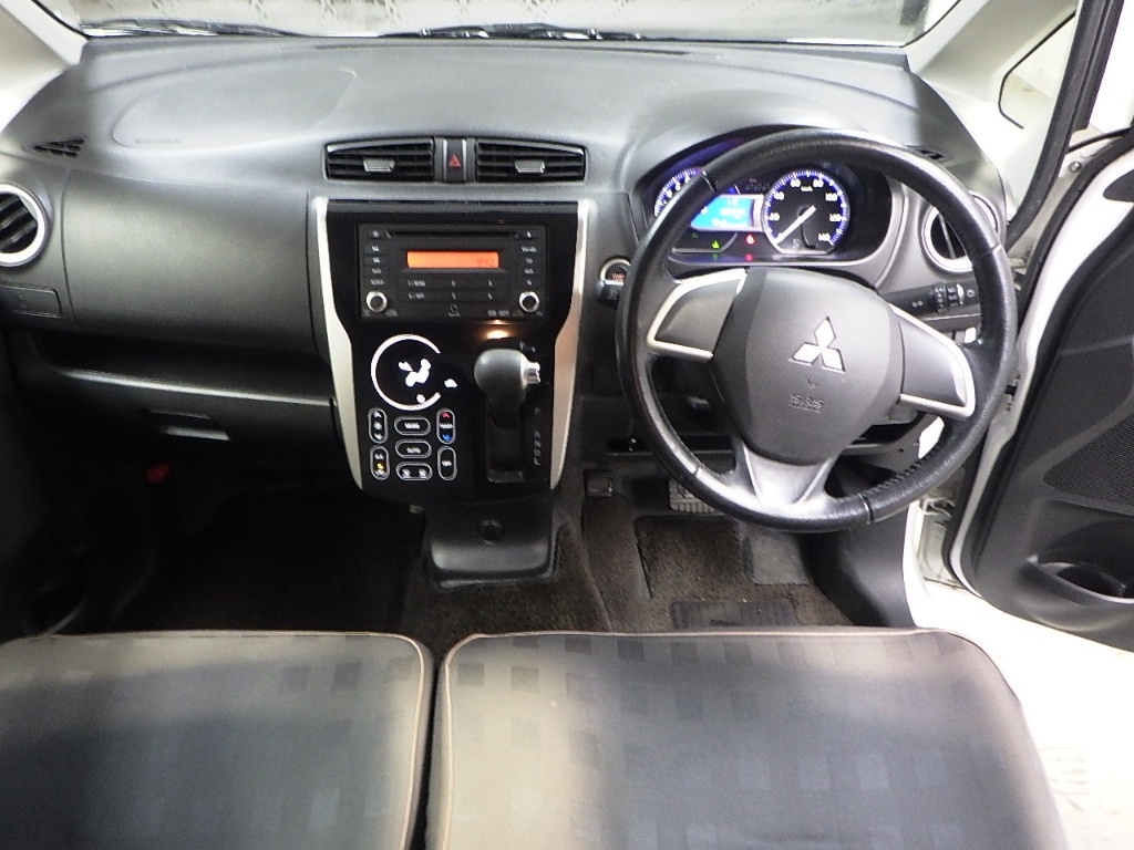 MITSUBISHI EK CUSTOM