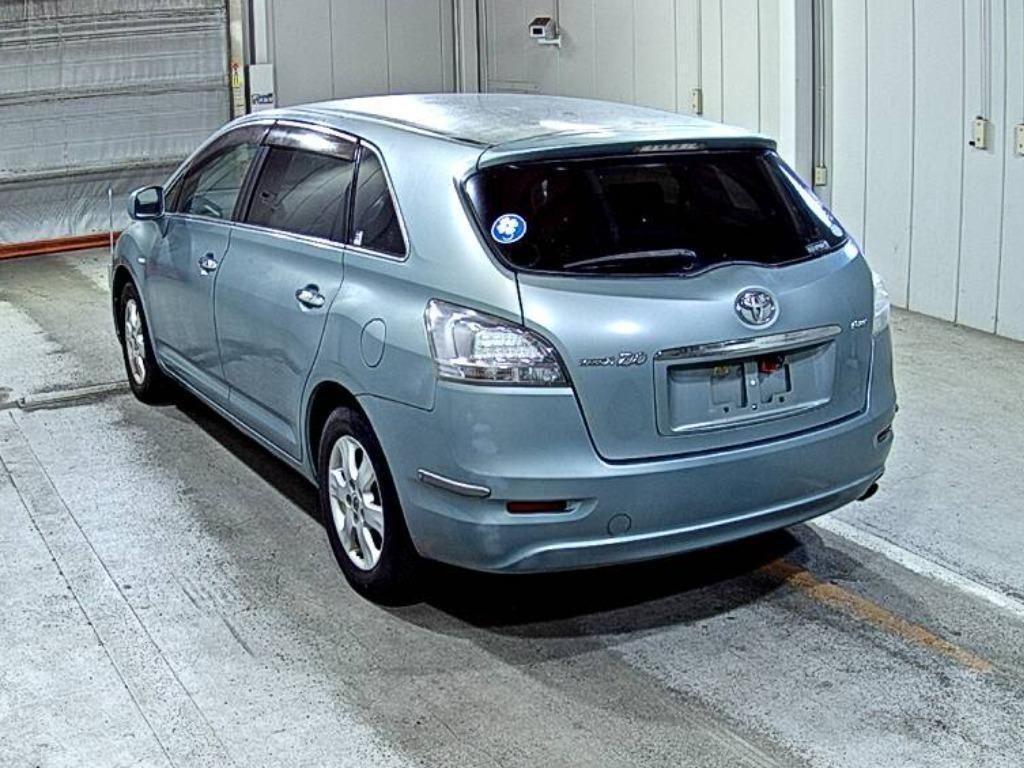 TOYOTA MARK X ZIO